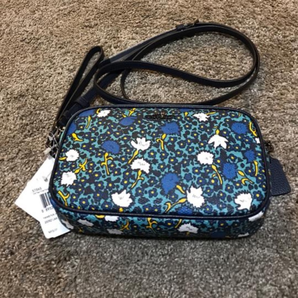 Coach Crossbody Clutch in Yankee Floral Print - Picture 5 of 7